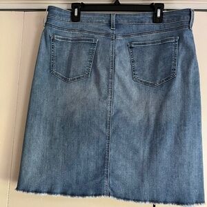 Woman s Jean skirt